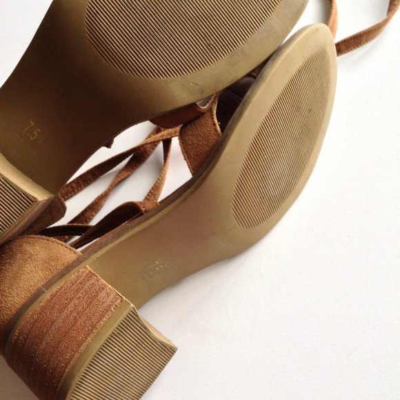 STEVE MADDEN-Tan "KANZLEY" Ankle Wrap Sandals - Picture 10 of 13